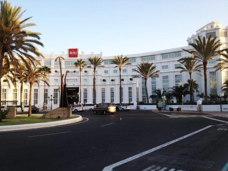 Riu Palace Oasis Hotel Maspalomas  Exterior photo